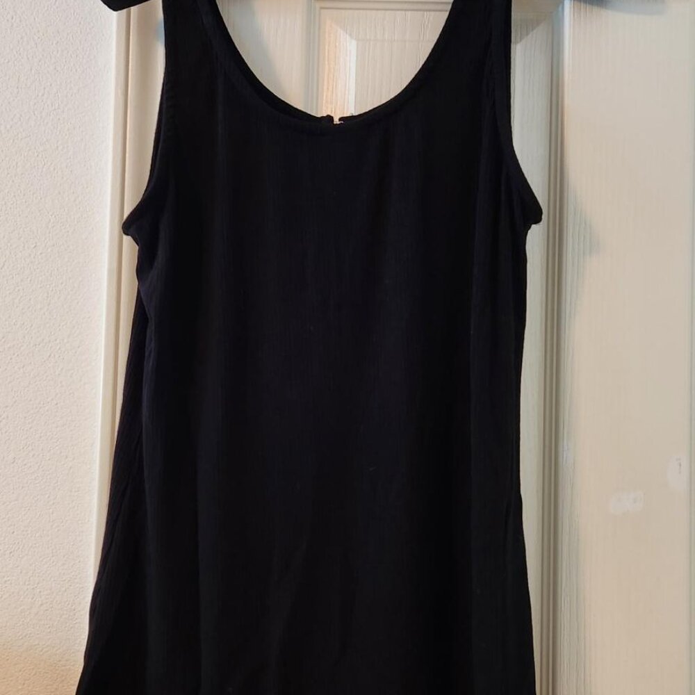 Torrid Black Hook & Eye Tank Top Size 3 - Picture 3 of 8